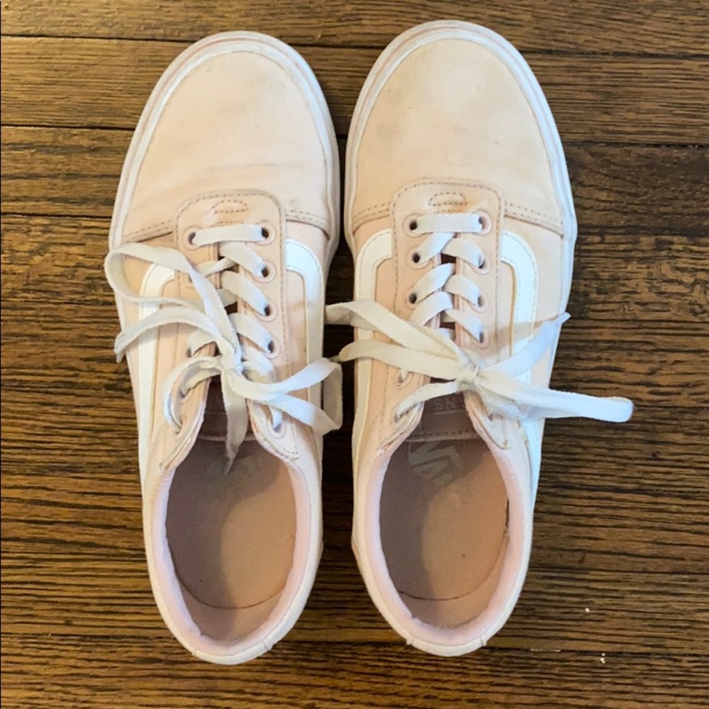 Light pink Vans